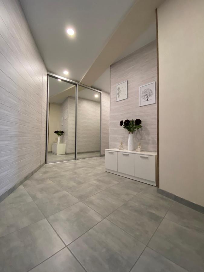 Soul City Apart Hotel Ντνιπροπετρόφσκ Εξωτερικό φωτογραφία